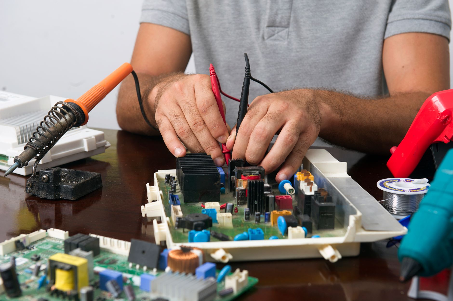 Réparation électroménager équipe à Évry-Courcouronnes